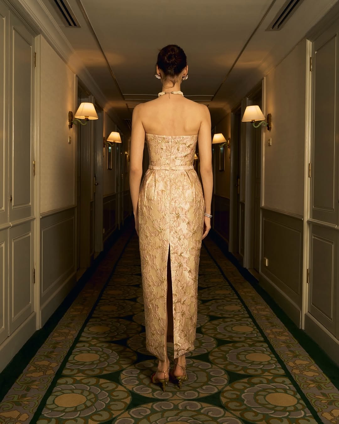 Deform_official - Her highness dress
