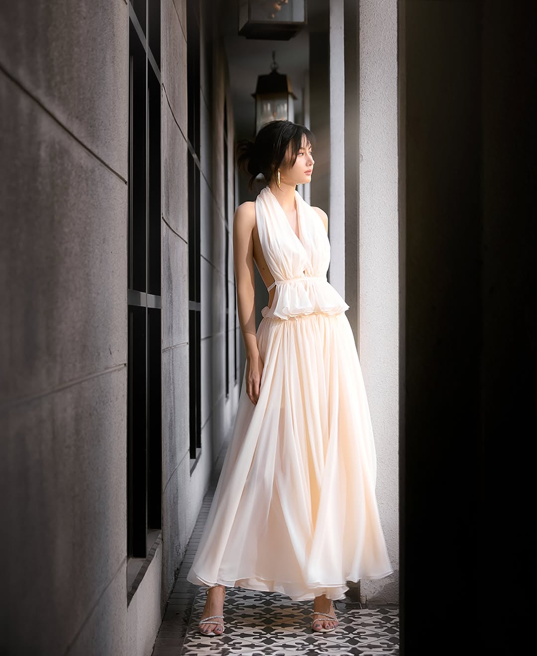 Deform_official - The Backless queen set